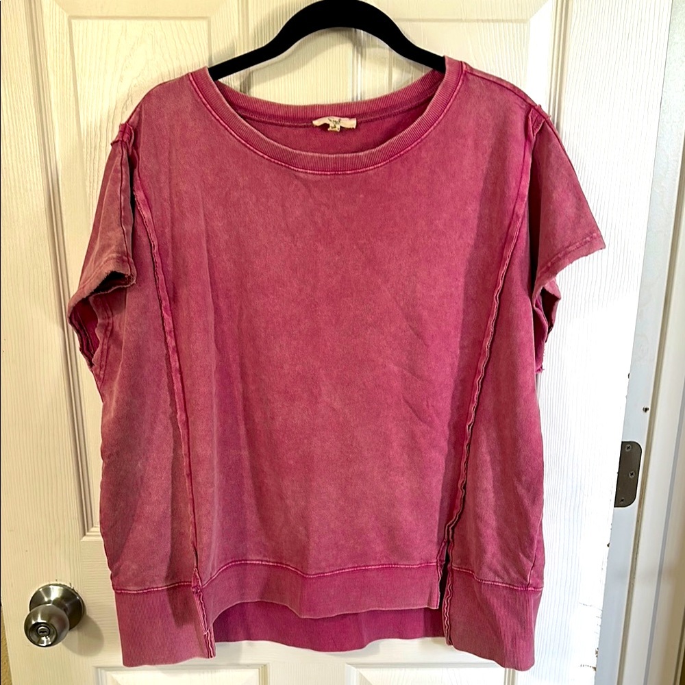 Easel Pink Boxy Short Sleeve Sweatshirt. Excellent condition- Never worn.